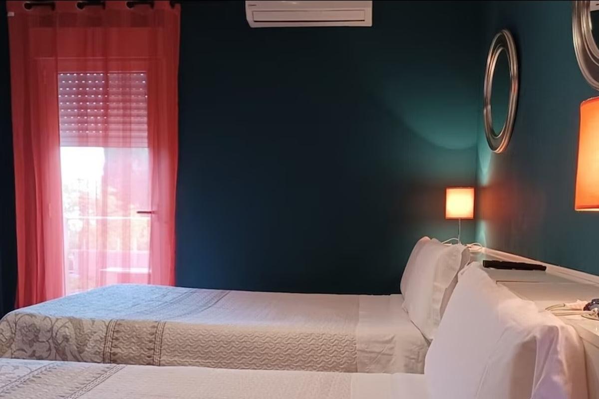 Hostal Aravaca Garden Мадрид Екстер'єр фото